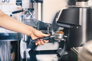 Read more about the article The 10 Best Espresso Machine Under 100 Dollars