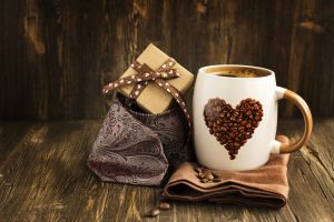 Read more about the article 41 Best Coffee Lovers Gifts For Every Occasion